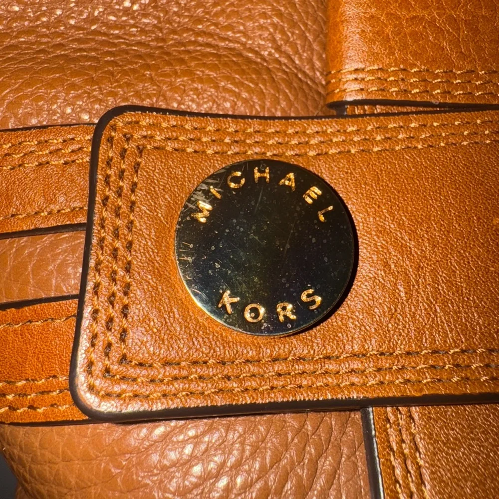 Michael Kors Tan Leather Shoulder Bag - Picture 5 of 5